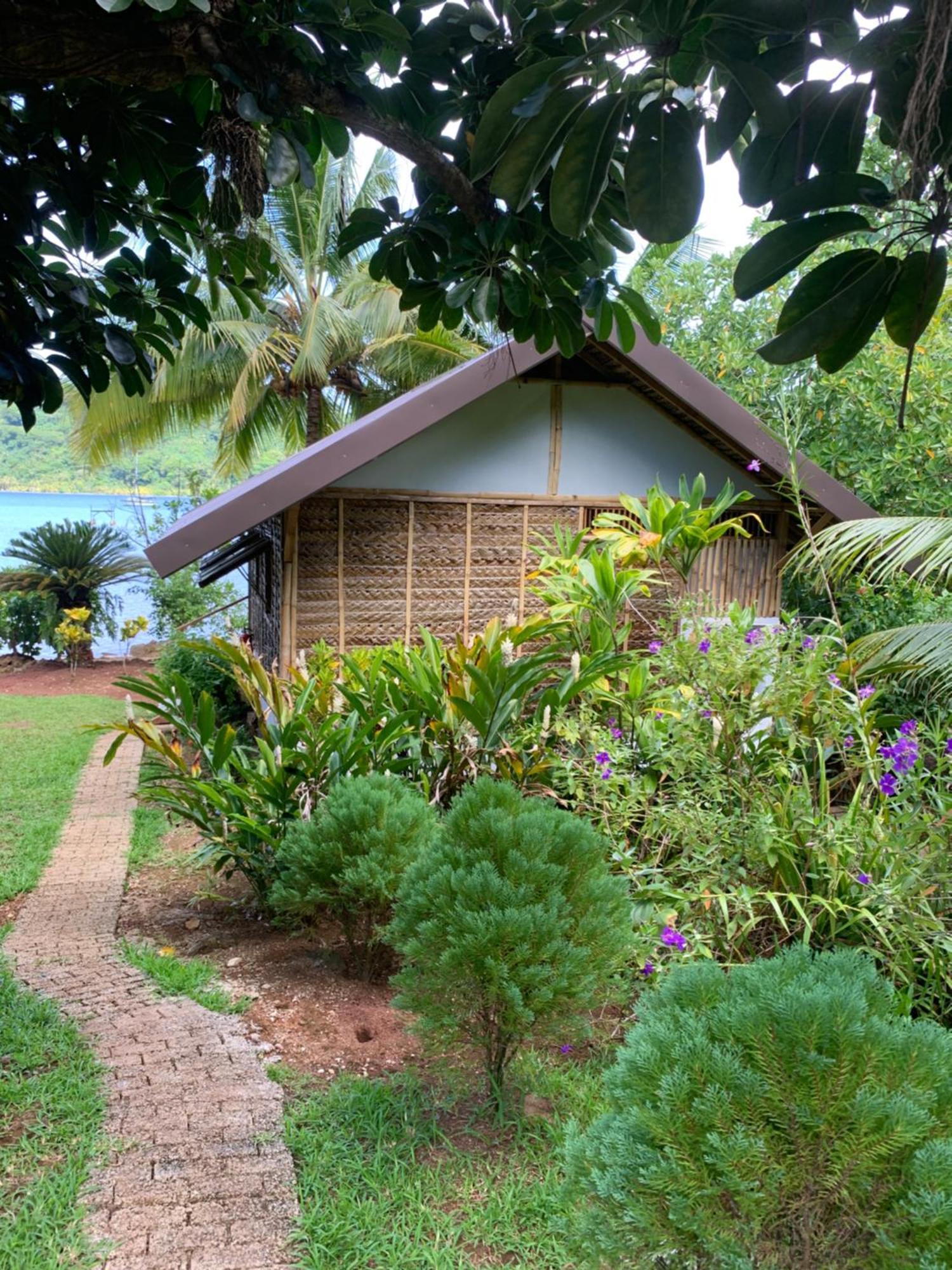 Pension Tupuna Haapu Buitenkant foto